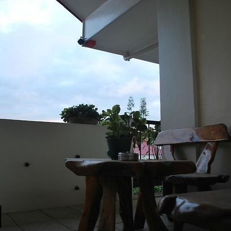 Lazea Tagaytay Inn Tagaytay City Dış mekan fotoğraf