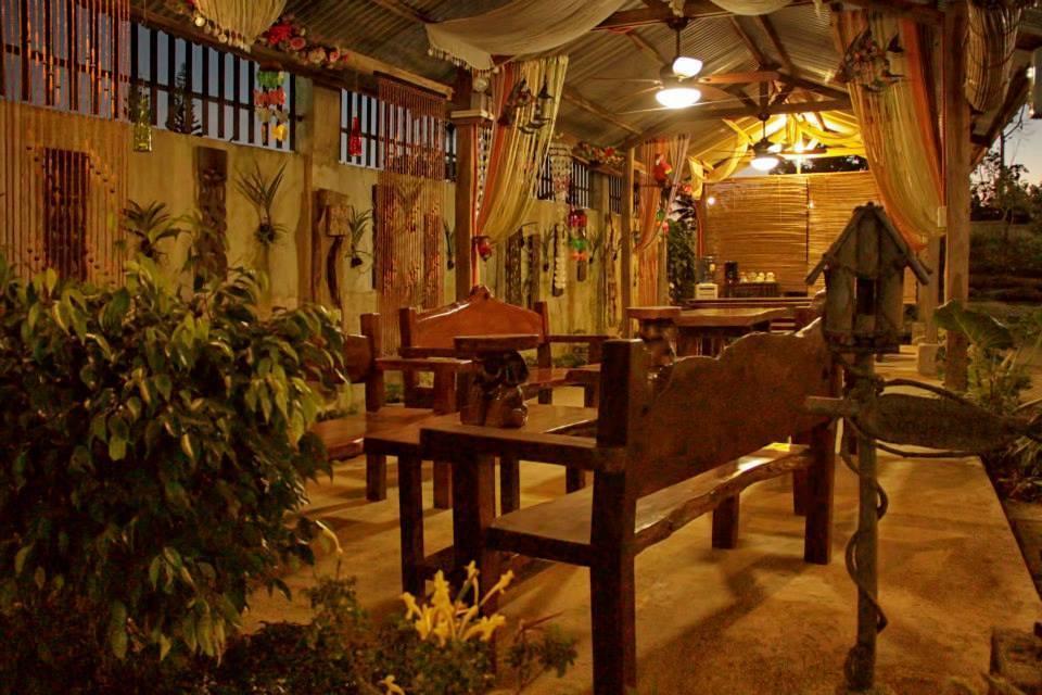 Lazea Tagaytay Inn Tagaytay City Dış mekan fotoğraf