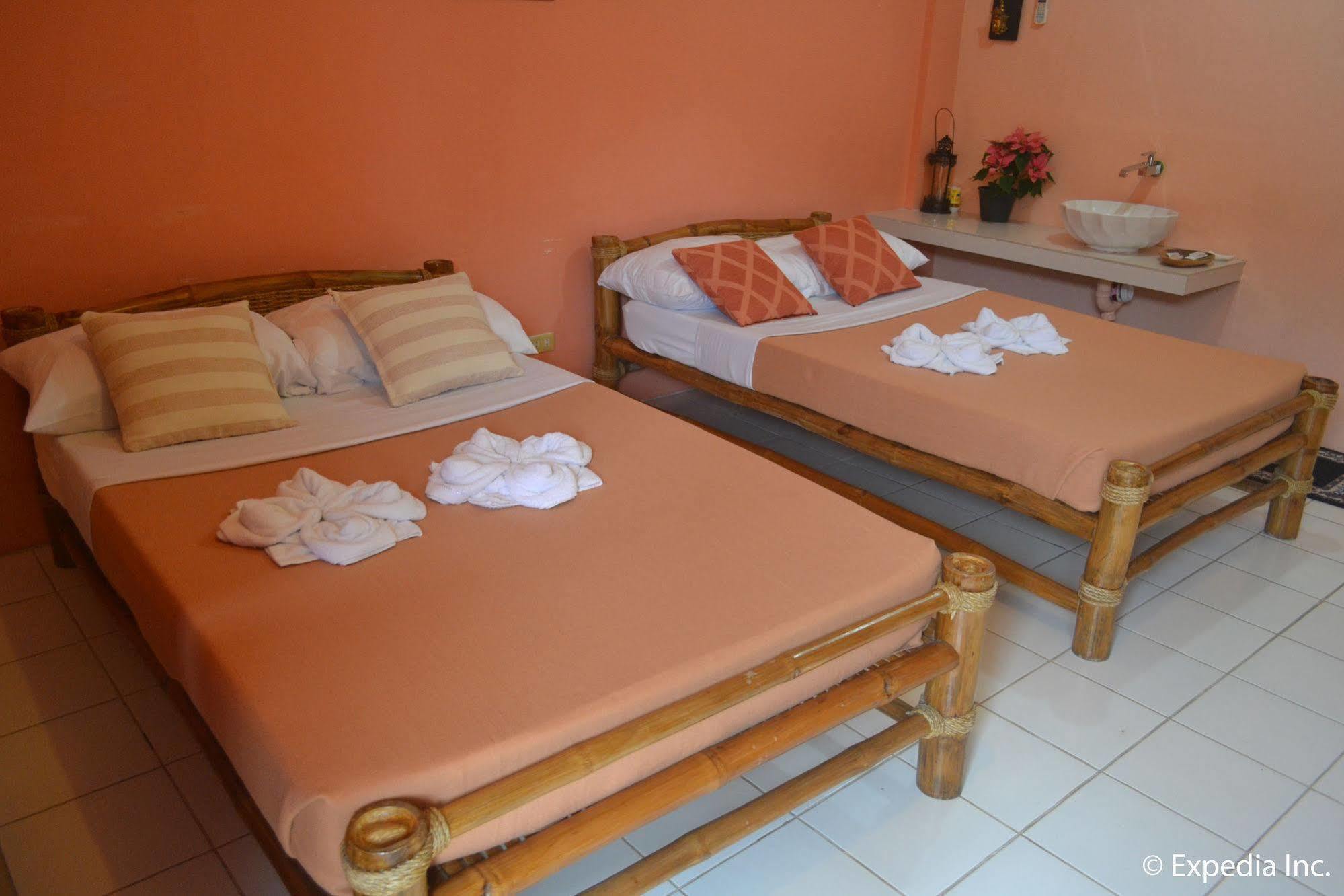 Lazea Tagaytay Inn Tagaytay City Dış mekan fotoğraf